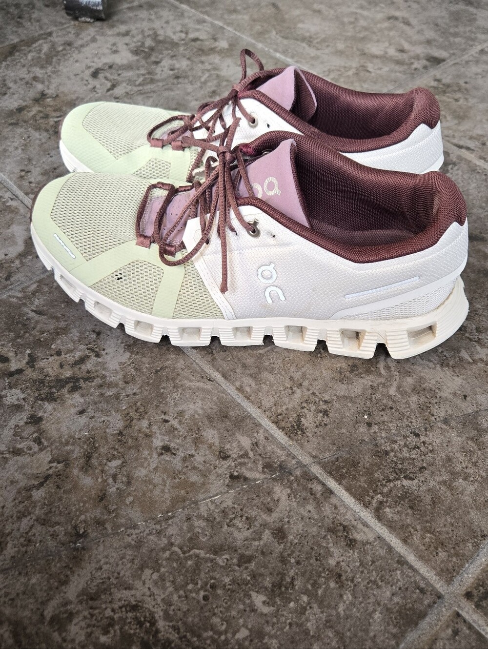 On Cloud 5 Running Shoes Sneakers Ice Haze White Green Plum Size 7.5 - Picture 3 of 14